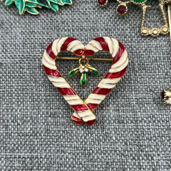 6 Festive Enamel & Rhinestone Christmas Tree Wreath Brooch Pin - Picture 15 of 15